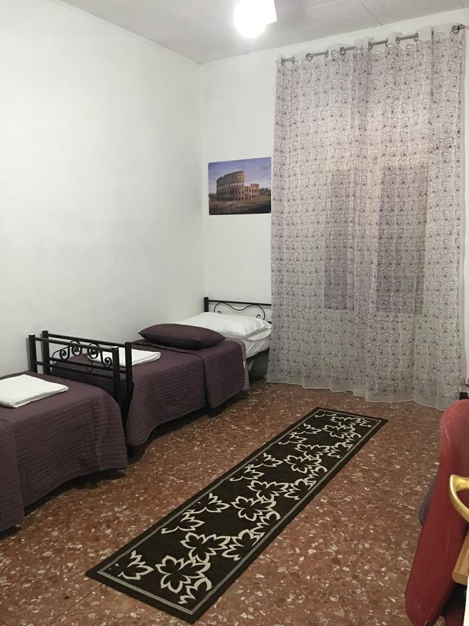 New Golden House Hostel Rome Bagian luar foto