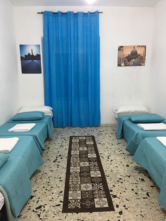 New Golden House Hostel Rome Bagian luar foto