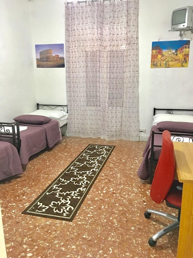 New Golden House Hostel Rome Bagian luar foto