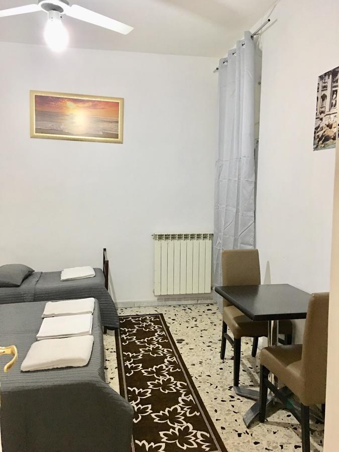New Golden House Hostel Rome Bagian luar foto